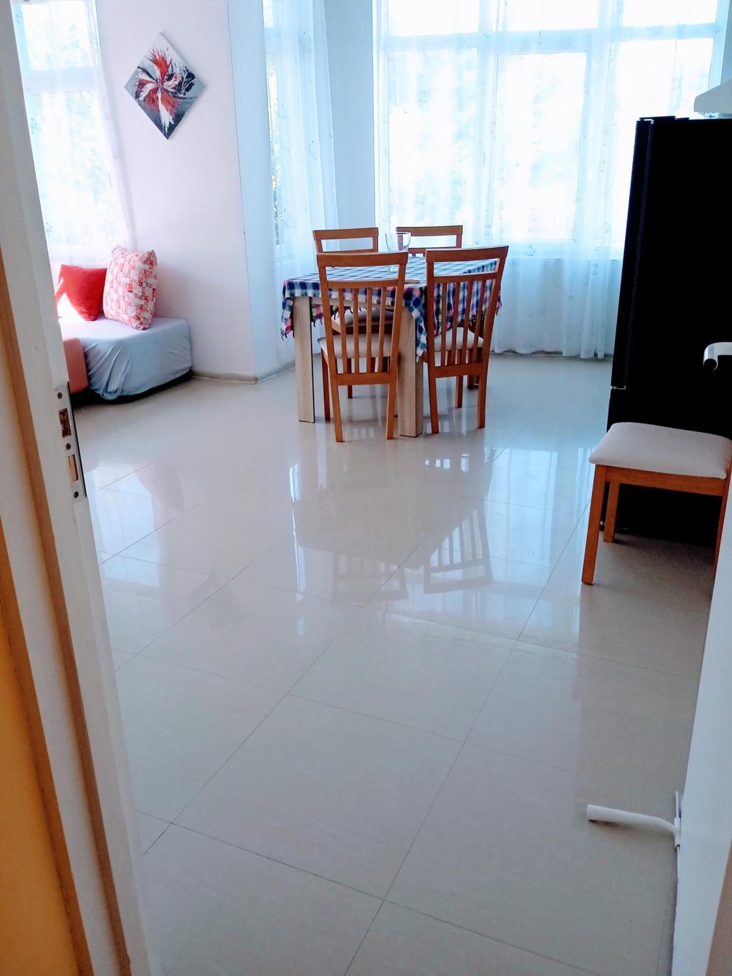 Vip Apart Svetlana Равда Екстер'єр фото