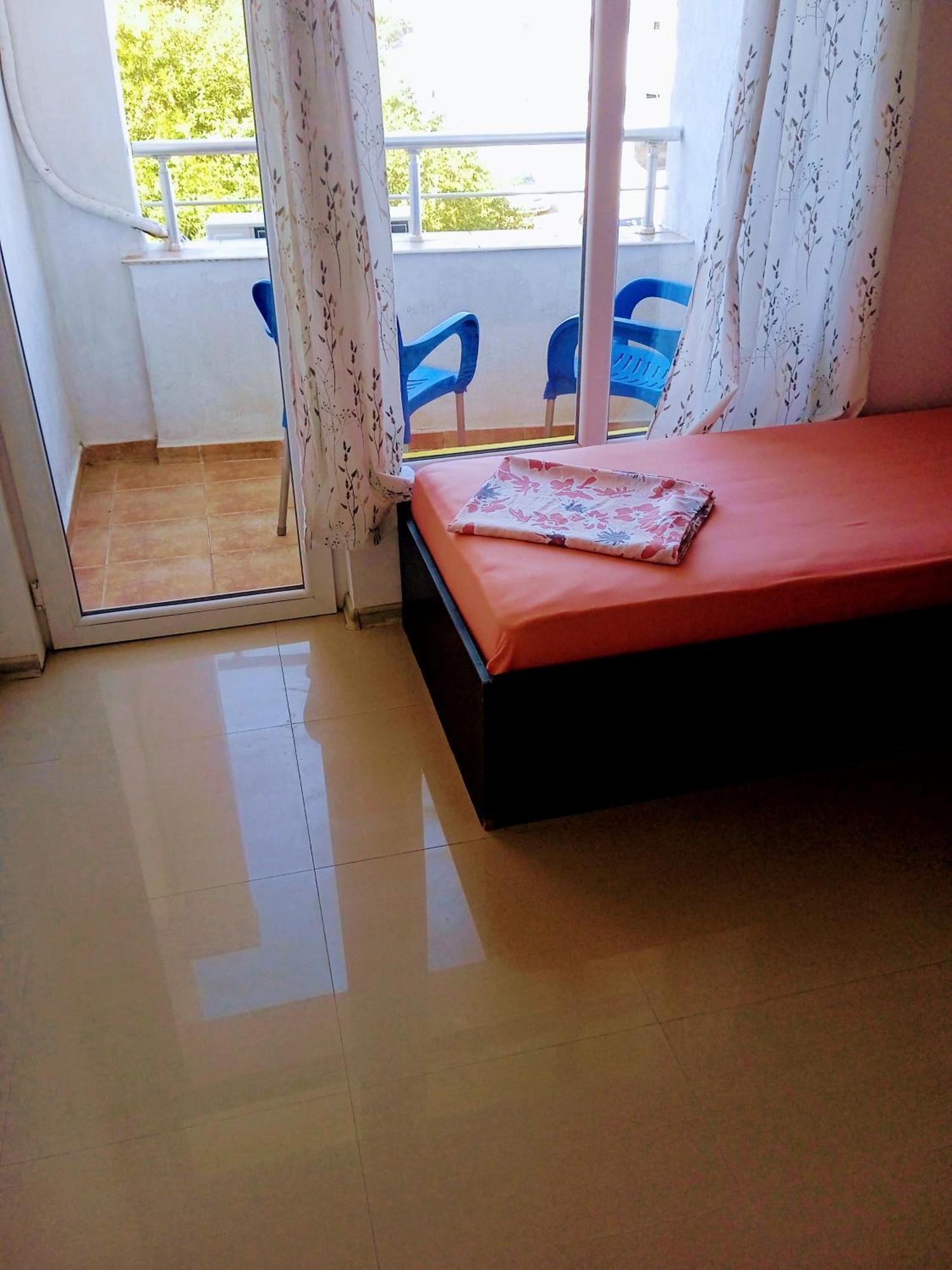 Vip Apart Svetlana Равда Екстер'єр фото