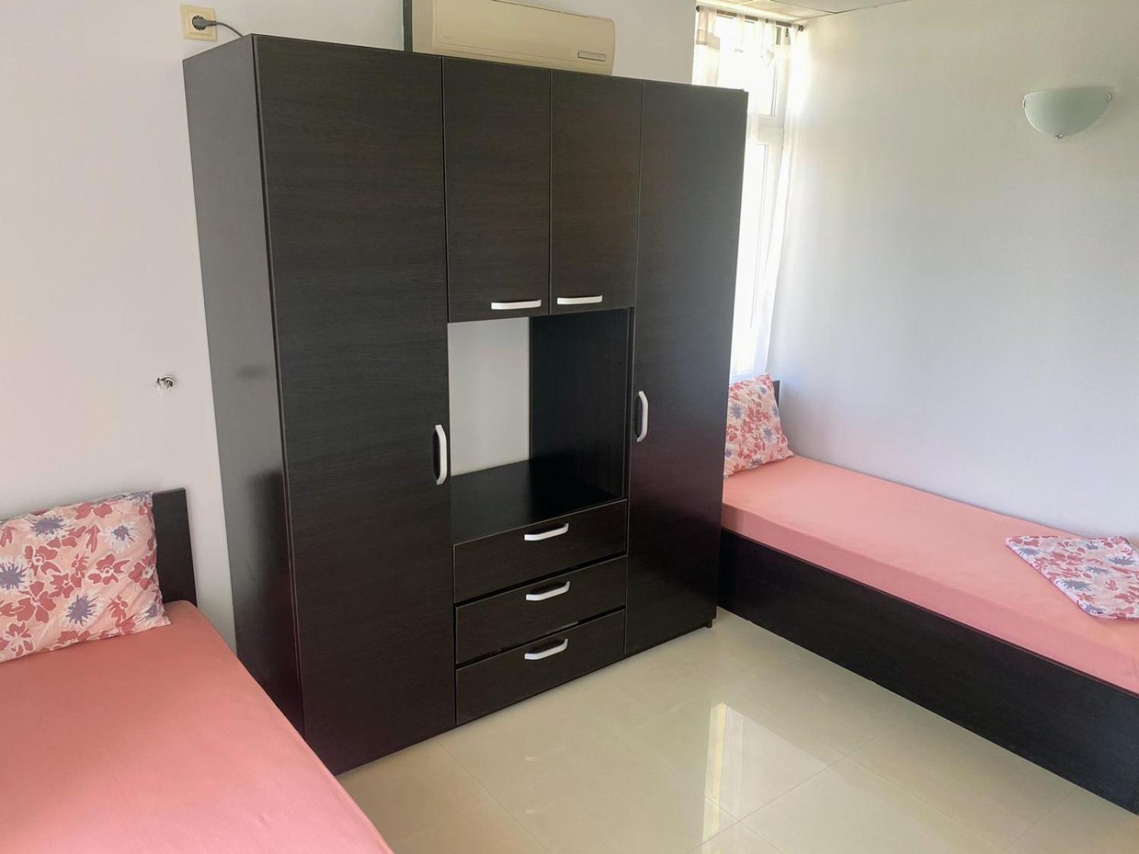Vip Apart Svetlana Равда Екстер'єр фото